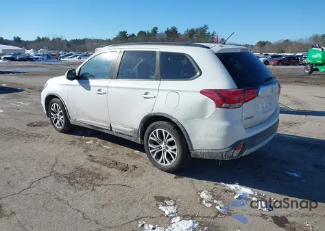 2016 Mitsubishi Outlander Es/Se/Sel из США, поврежденный, VIN JA4AZ3A35GZ060442